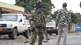 V ulicích burundské metropole Bujumbuře se našla těla 40 zastřelených lidí.