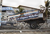 Autobus v Peru spadl ze srázu: Zemřelo 15 lidí!