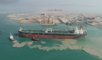 Saúdové mohou pozvednout íránský ropný sektor. Bidenovi za zády