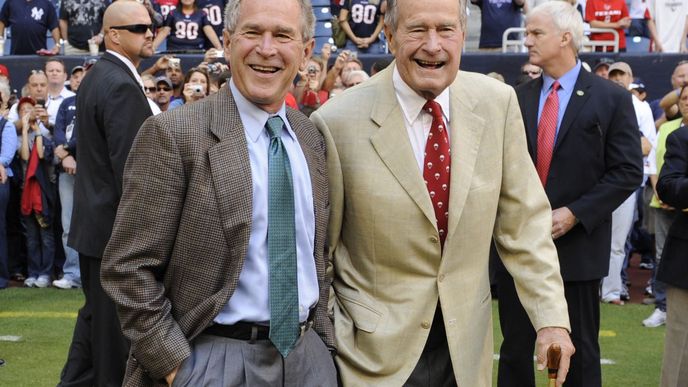 George H. W. Bush a Gaorge W. bush