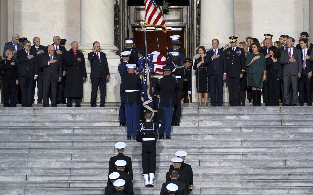 Posledního rozloučení s oblíbeným prezidentem USA se ve Washingtonu zúčastnila i řada světových státníků.