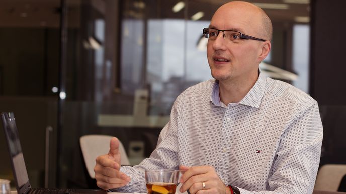 Hostem podcastu Business Club byl Petr Šrámek, podnikatel a expert na dlouhověkost.