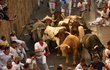 I takové obrázky nabízí tradiční festival San Fermín.