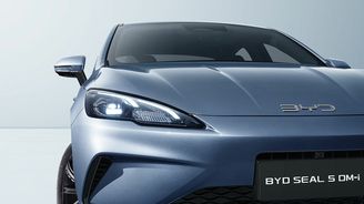 BYD možná odloží výrobu v Maďarsku. Radši využije levnější turecké dělníky BYD možná odloží výrobu v Maďarsku. Radši využije levnější turecké dělníky