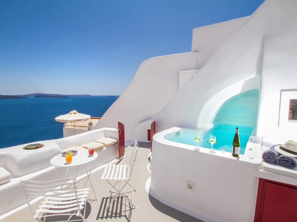 Hector cave house na Santorini