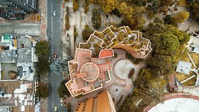 Letecké snímky Bogoty ukazují architekturu z jiné perspektivy