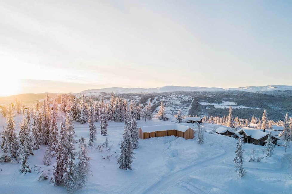 Moderní chalupa na vrcholu hory Kvitfjell nabízí pohodlí i krásné výhledy do okolí