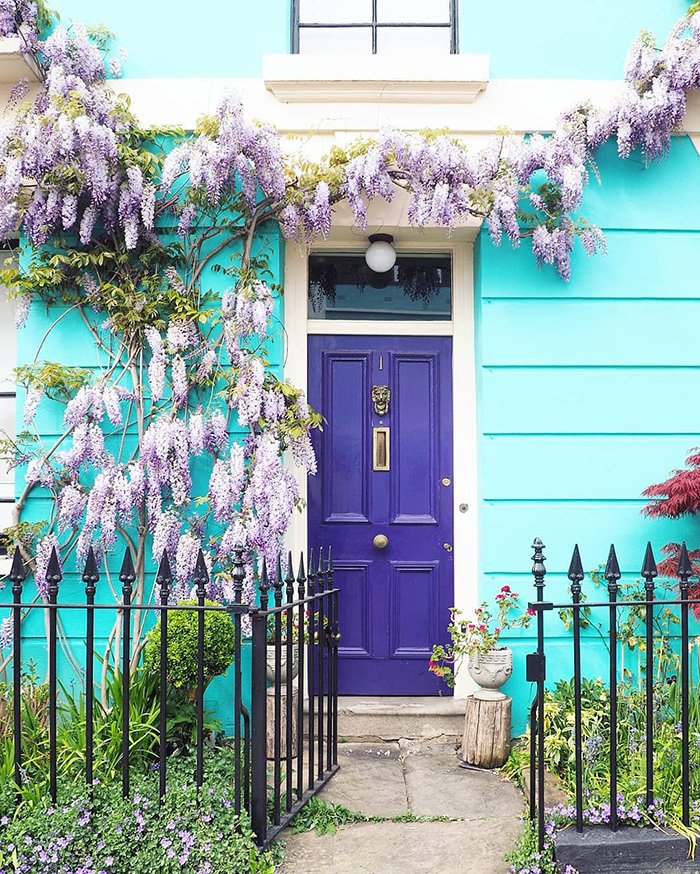 Krásu vstupních dveří v Londýně zachytila fotografka Bella Foxwell