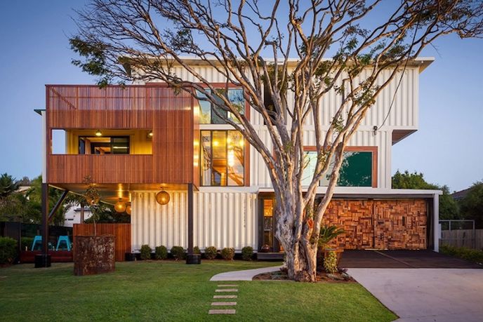   Graceville Container House 