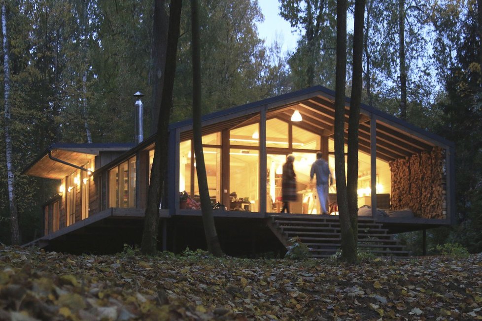 Modulový dům v lese nabízí velmi příjemné bydlení za rozumnou cenu