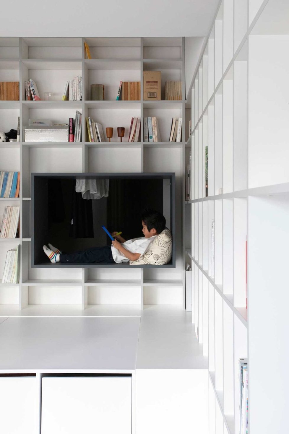 Architekt proměnil malý byt v domov, který roste s dítětem