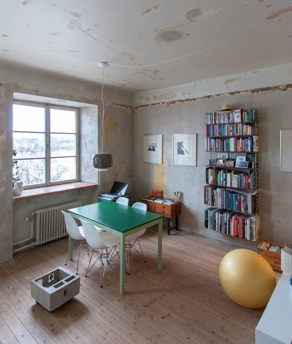 Do maličkého bytu s výměrou 36 m2 se vešlo vše, co obyvatelé potřebují