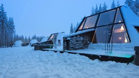 Útulné chaty inspirované iglú nabízejí úžasné ubytování s výhledem do finské krajiny