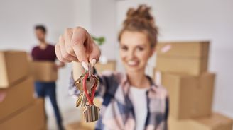 Ztrátu zaměstnání ustojí jen jeden mladý ze tří. Zbytek neudrží životní styl Ztrátu zaměstnání ustojí jen jeden mladý ze tří. Zbytek neudrží životní styl