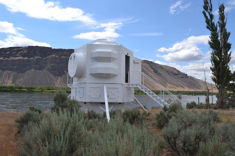 Američan si postavil dům, co vypadá jako vesmírný modul