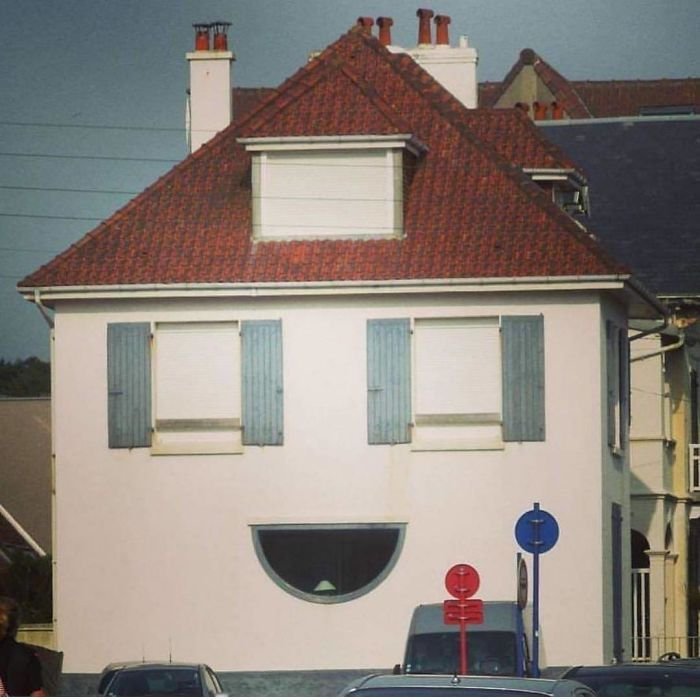Belgičan dokumentuje ošklivé domy v rodné zemi