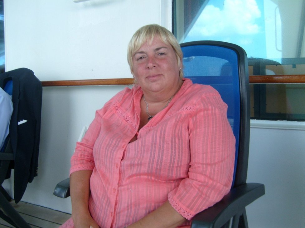 Julie Dunbarová (58) vážila před zákrokem 127 kilo.