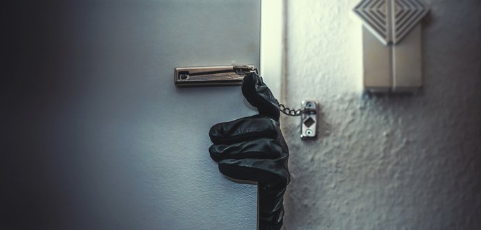 Jak zabezpečit dům či byt proti zlodějům?