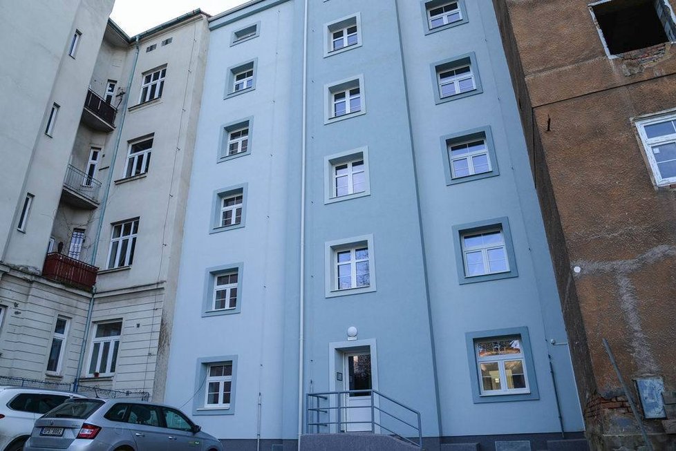 Plzeňský krizový byt v Plachého 42 poskytne azyl obětem domácího násilí i lidem v těžké situaci.