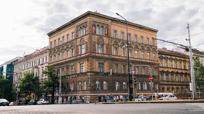 Investiční skupina Fidurock koupila dva domy u Václavského náměstí Investiční skupina Fidurock koupila dva domy u Václavského náměstí