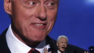 Rozhodly se pro vládu po putinovsku, řekl Clinton o Maďarsku a Polsku