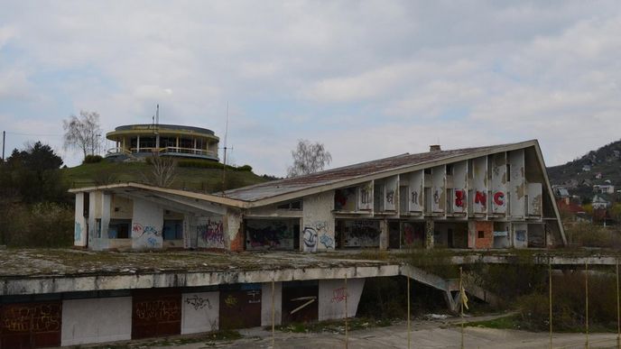 Bývalý hotel Lodenica Lúč u Zemplínské Šíravy