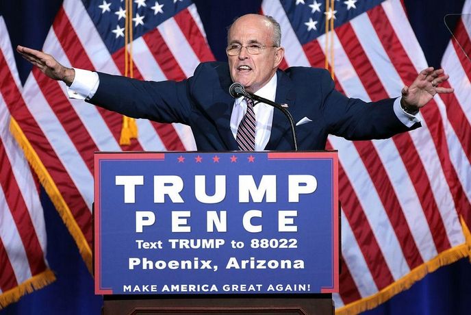 Bývalý newyorský starosta Rudy Giuliani na republikánském nominačním sjezdu