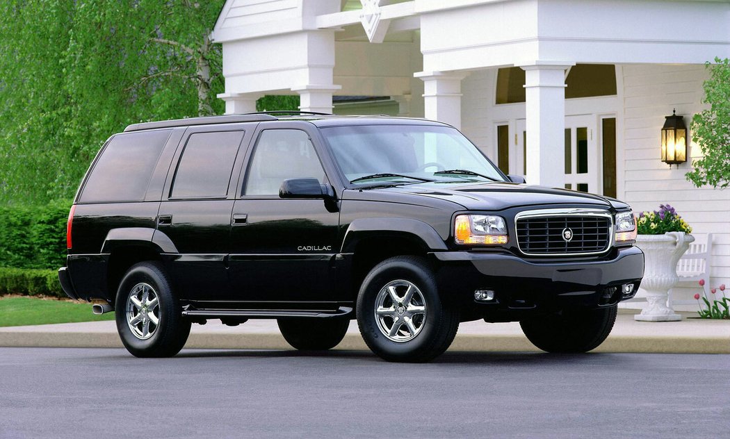 Cadillac Escalade (1998–2000)