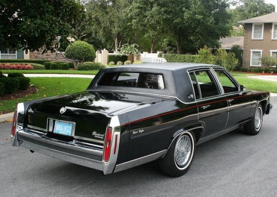 Cadillac Fleetwood V8-6-4