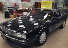 Chcete zbrusu nový Cadillac Allanté z roku 1993? Jeden nejetý je na prodej