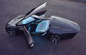 Samořídící elektrické auto Cadillac InnerSpace: Umělá inteligence se postará o ničím nerušenou jízdu 