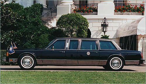 Lincoln Town Car, George Bush