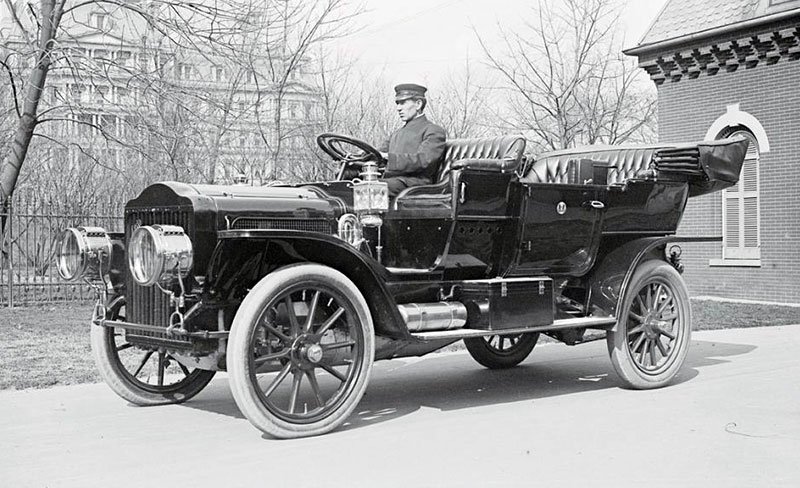 White Motor Company Model M 1909