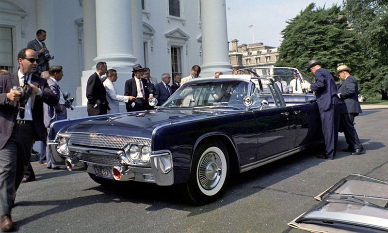 1961 Lincoln Continental SS-100-X, John F. Kennedy, Lyndon B. Johnson, Richard Nixon