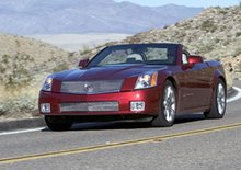 Neúspěšné modely: Cadillac XLR (2003-2009)