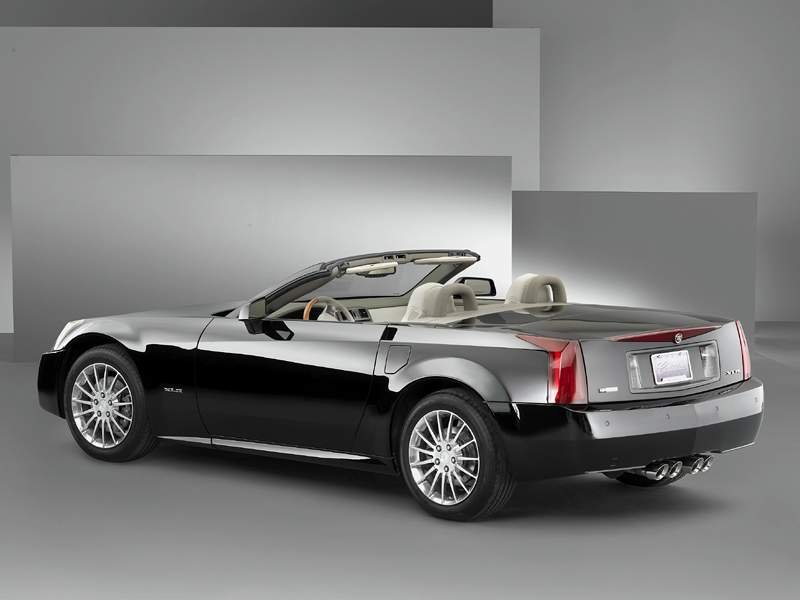 Cadillac XLR