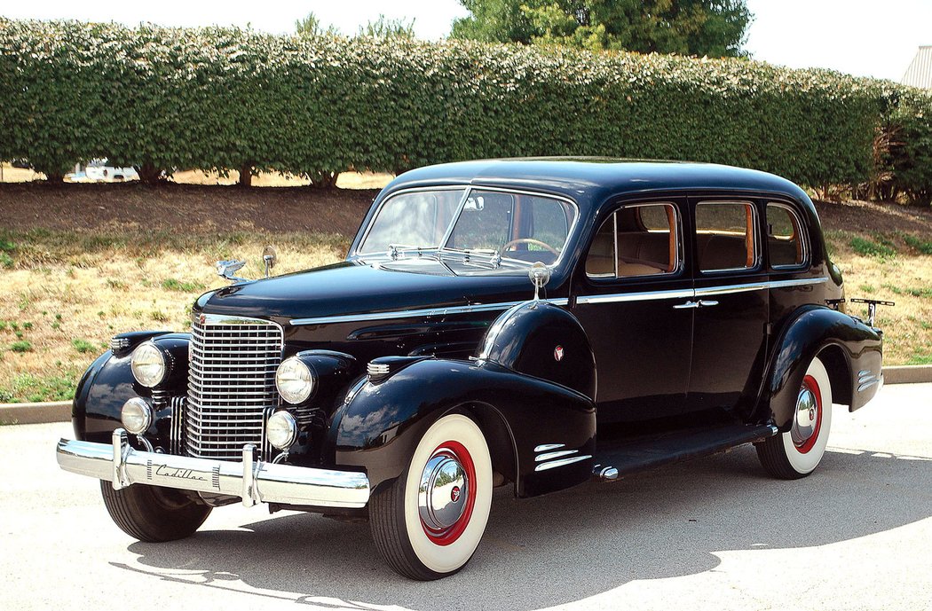 Cadillac V16 Series 90 Sedan by Fleetwood