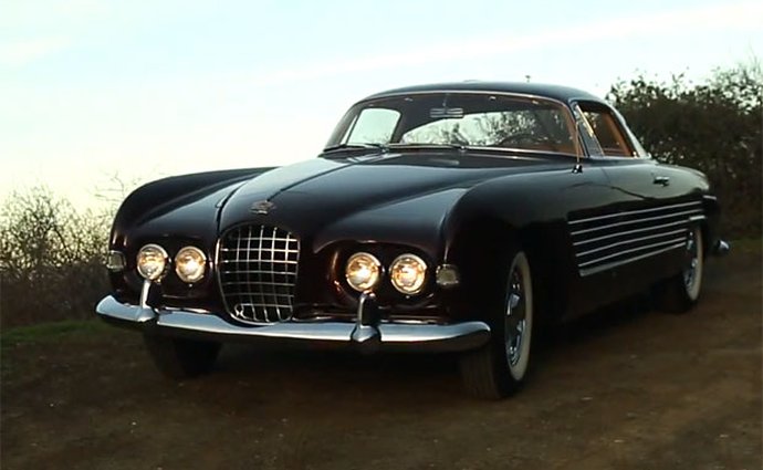 Cadillac Series 62 Ghia: Kupé po Ritě Hayworth na videu od Petrolicious