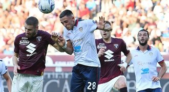 Jankto se vrátil, jeho Cagliari zapsalo remízu v Turíně. AC slaví výhru