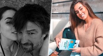 Bývalý hokejista Čajánek a miss Habáňová: Zamilované vyznání na Mallorce!
