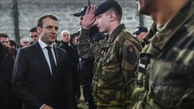 Francouzský prezident Emmanuel Macron v Calais promluvil o migraci.