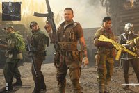 Tragická nehoda ferrari na dálnici: Zemřel tvůrce videohry Call of Duty