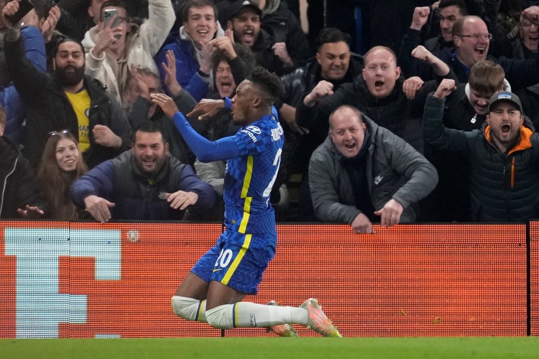 Callum Hudson-Odoi a jeho oslava třetího gólu v síti Juventusu