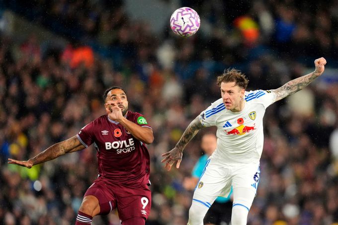 Leeds - West Ham 2:1. Mizérie Hammers pokračuje, hůř na tom je jen Krejčí s Wolves Leeds - West Ham 2:1. Mizérie Hammers pokračuje, hůř na tom je jen Krejčí s Wolves