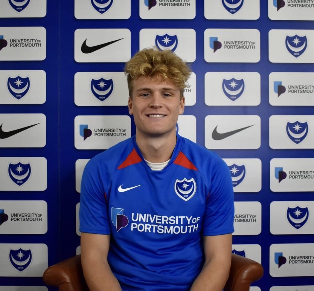 Fotbalista Cameron McGeehan hrával za Portsmouth