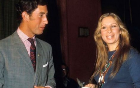 Princ Charles a Barbra Streisand byli milenci.