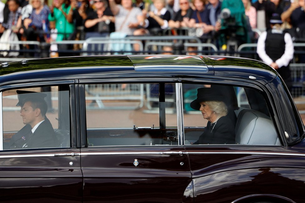 Královna manželka Camilla