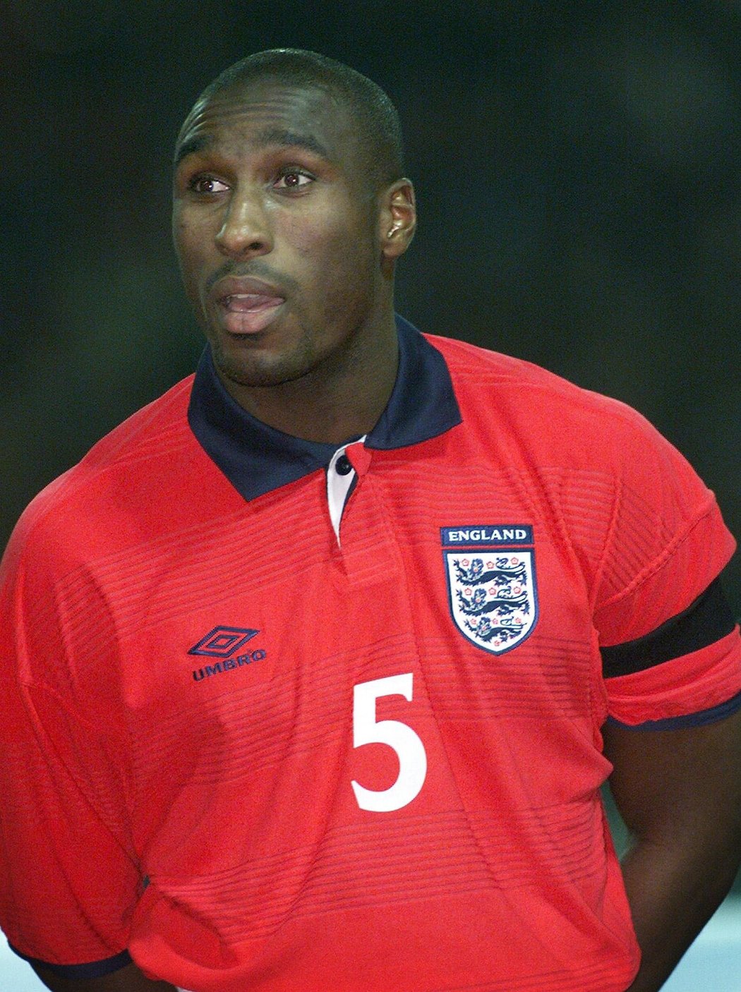 Anglický obránce Sol Campbell v roce 2000