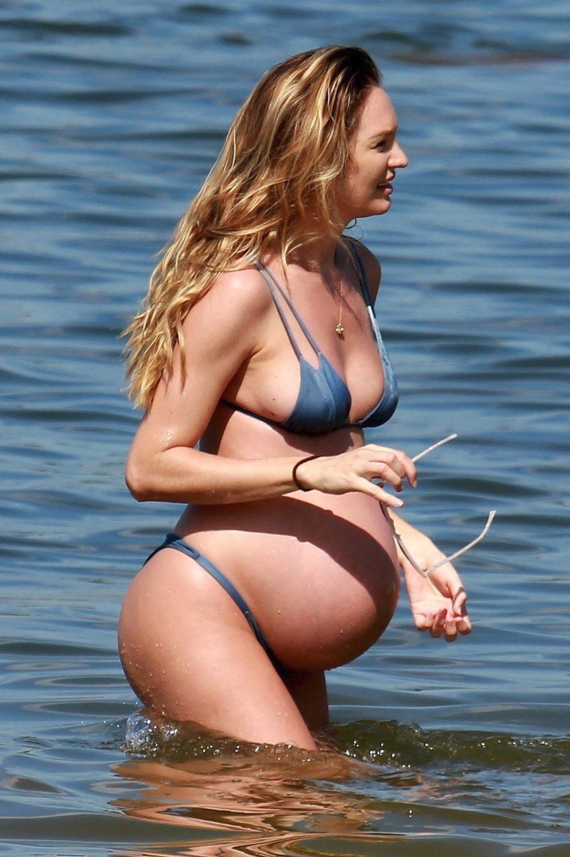 Těhotná Candice Swanepoel