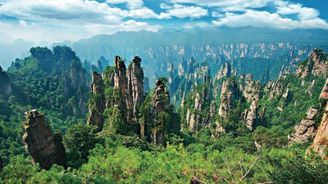 OBRAZEM: Pohádkové hory, které proslavil jeden z nejvýdělečnějších filmů historie Avatar